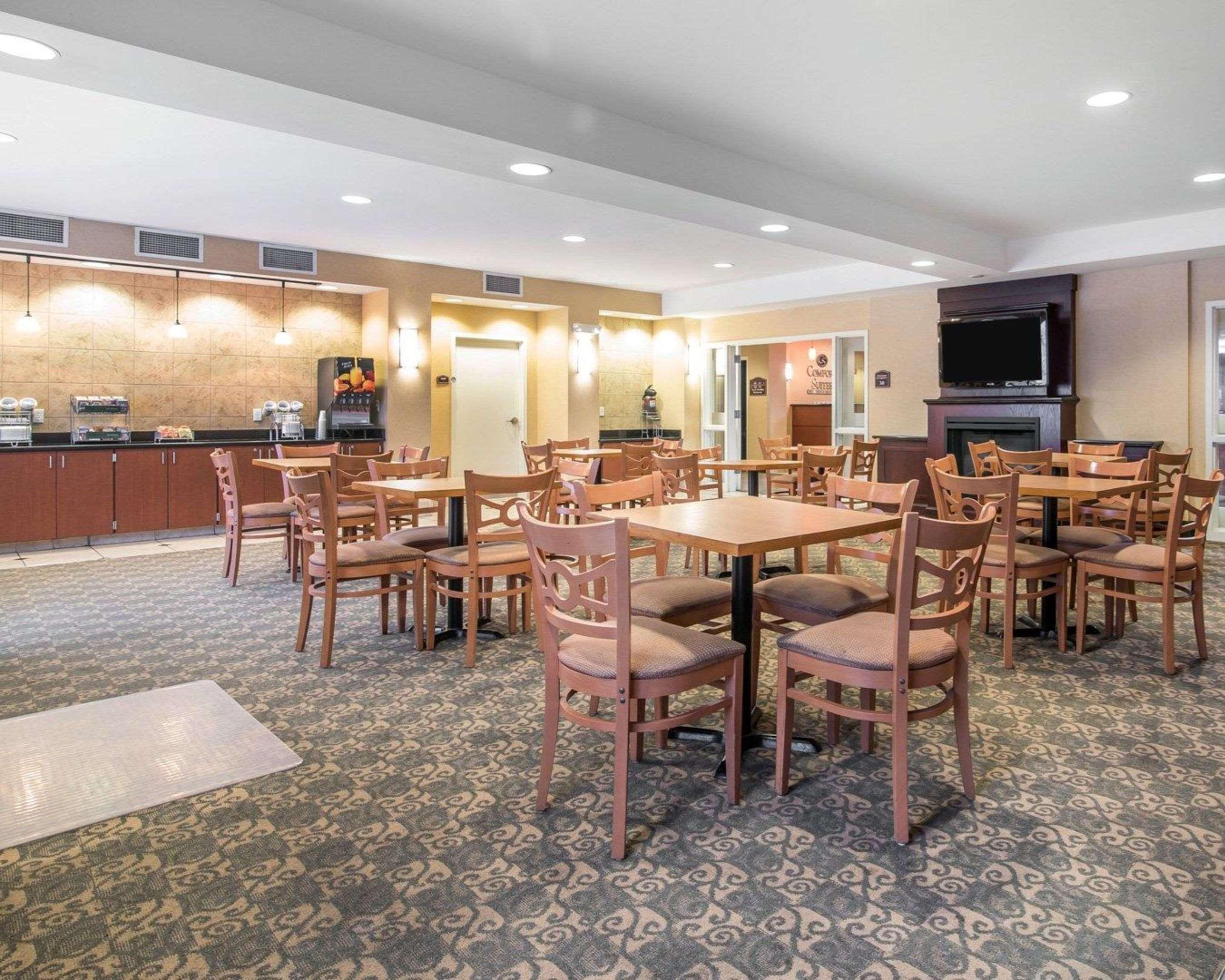 University Inn Vestal Εξωτερικό φωτογραφία